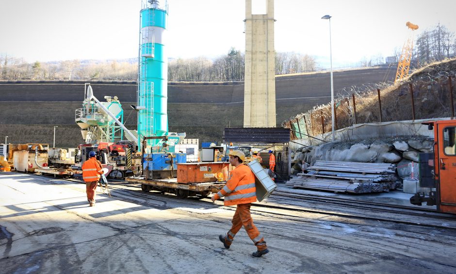 Chiomonte 15/02/2017: cantiere del tunnel geognostico della Maddalena                         fotografia di Michele