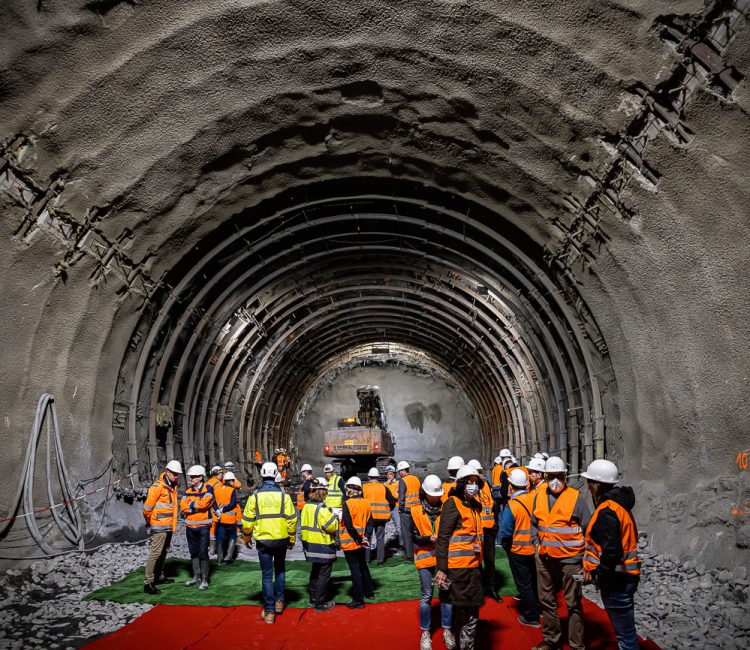 breakthrough Saint-Martin-la-Porte