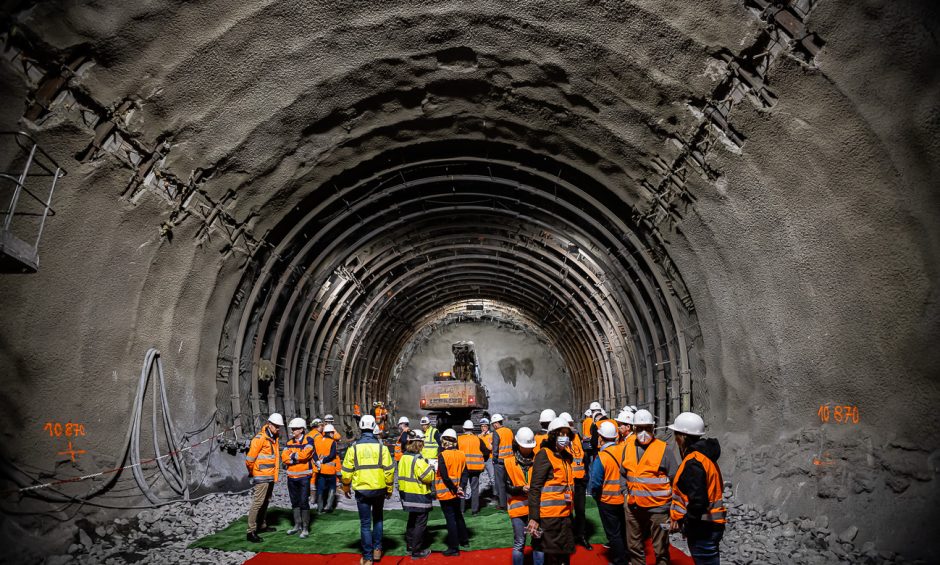 breakthrough Saint-Martin-la-Porte